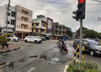 TAMPUNG AIR, 45% PELAYANAN PDAM TERGANGGU