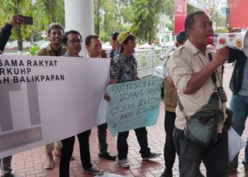 DEMO WARTAWAN HANYA DITEMUI DUA ANGGOTA DEWAN 