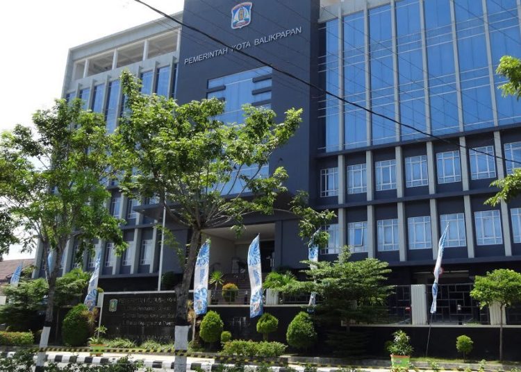 DEWAN SOROTI KEBIJAKAN PENAHANAN IJAZAH KARYAWAN