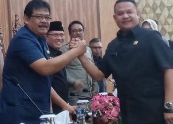 TAUFIK, SUARAKAN ANTI KORUPSI DI PARLEMEN