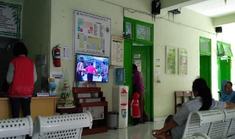 TINGKATKAN LAYANAN, DINKES TERAPKAN PERANGKAT DIGITAL