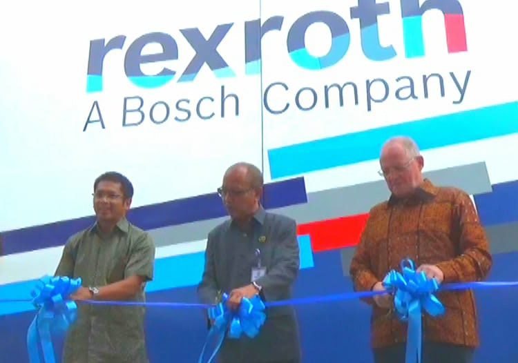 TINGKATKAN MUTU PELAYANAN TERHADAP CUSTOMER DI INDONESIA BAGIAN TIMUR,BOSCH REXROTH BUKA PUSAT PENJUALAN DI BALIKPAPAN