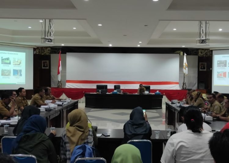 JELANG TUTUP TAHUN, PEMKOT BALIKPAPAN GELAR KONFERENSI PERS