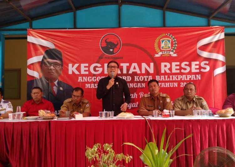 RESES THOHARI AZIS DISERBU KELUHAN PEMASANGAN PDAM DAN ZONASI PPDB PDAM DAN ZONASI