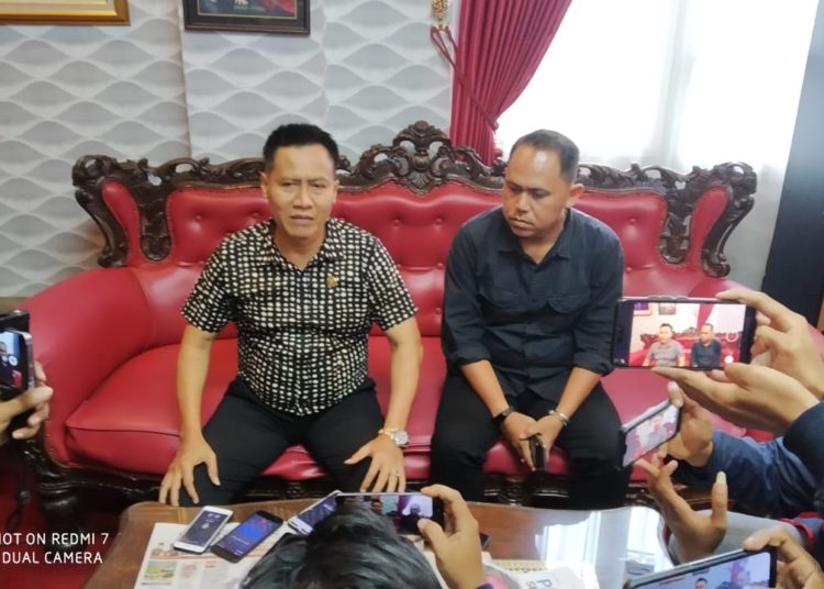 MENDAHULUI SURVEI, ANDI HARUN DAN ZAIRIN ZAIN SULIT MENDAPATKAN REKOMENDASI PDI PERJUANGAN