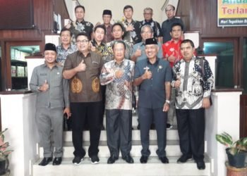 BELAJAR SOAL PENDIDIKAN DAN KESEJAHTERAAN, DPRD BONDOWOSO KUNJUNGI BALIKPAPAN