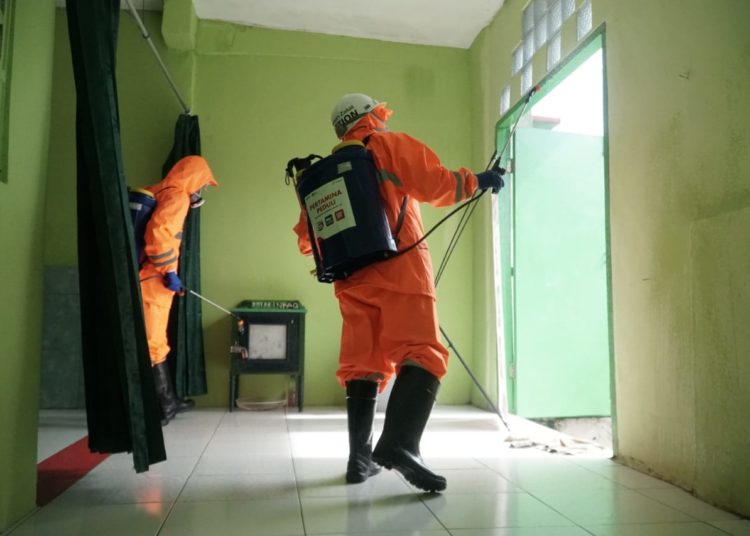 PEDULI CORONA, PERTAMINA SEMPROTKAN DESINFEKTAN DI 9 TITIK