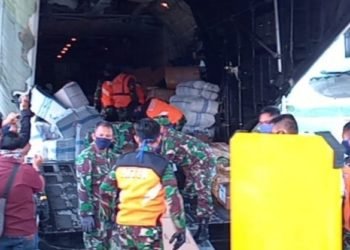 RIBUAN UNIT APD DAN MASKER BANTUAN DARI PEMERINTAH PUSAT, SIAP DISEBAR DI 12 RUMAH SAKIT RUJUKAN COVID-19 DI KALTIM.