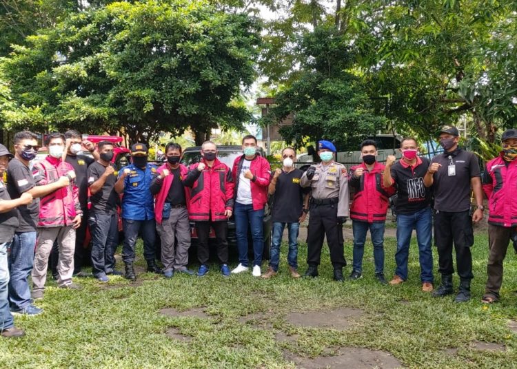 PEDULI DAMPAK CORONA, IB BAGIKAN RATUSAN PAKET SEMBAKO