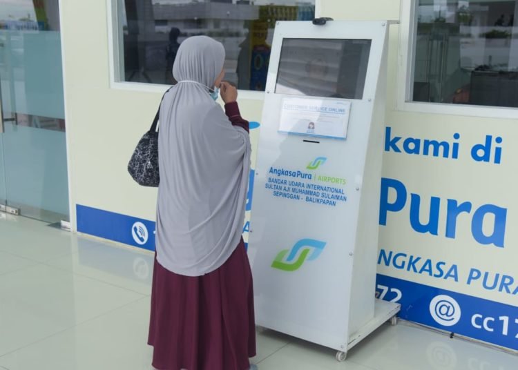 KURANGI INTERAKSI, BANDARA SAMS GUNAKAN CS ONLINE