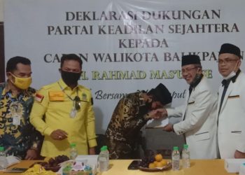 PKS DEKLARASIKAN DUKUNGAN UNTUK RM DI PILKADA BALIKPAPAN