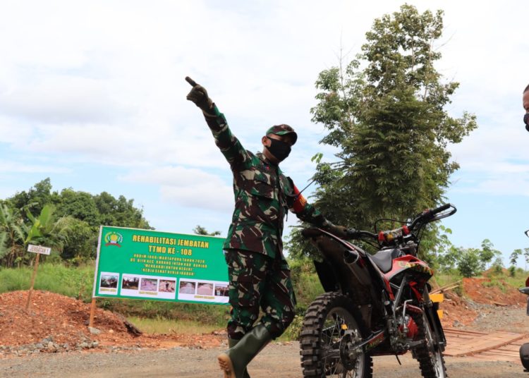 JEMBATAN TUNTAS WARGA PUN SENANG