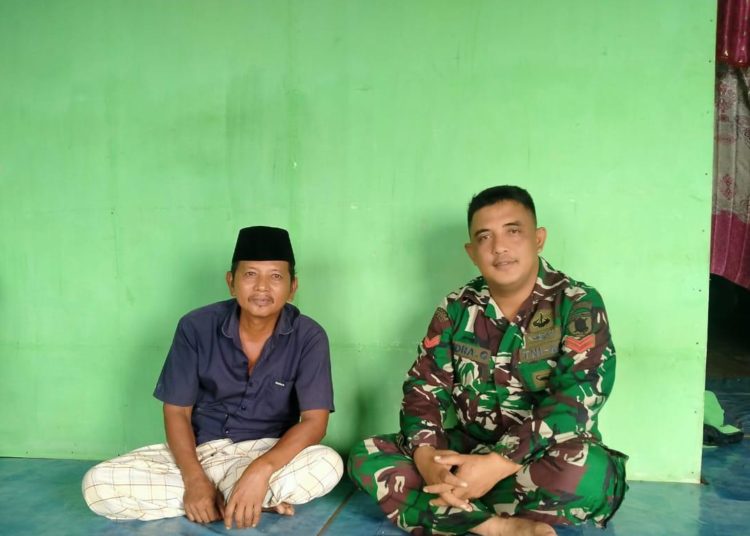 WARGA BANGGA RUMAHNYA DITEMPATI SATGAS TMMD 108 MARABAHAN