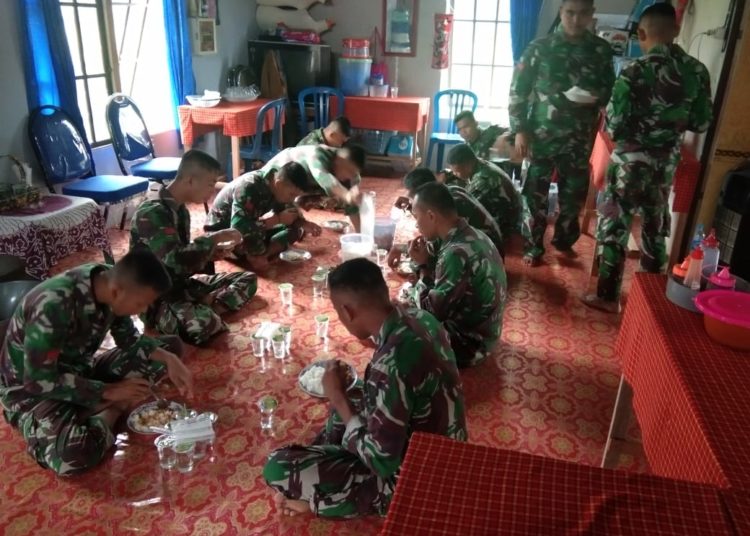 JALIN KEAKRABAN LEWAT SARAPAN PAGI ALA SATGAS TMMD KODIM 1005 MARABAHAN