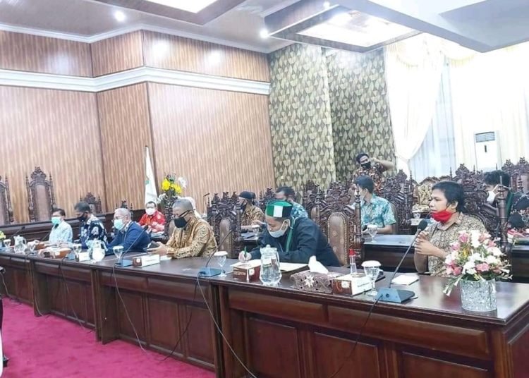 DPRD PERTANYAKAN MEKANISME PENCATATAN PDAM