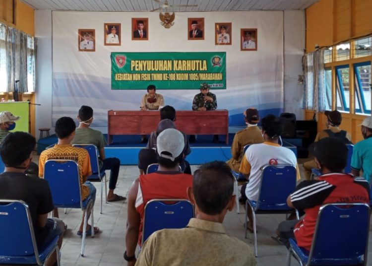 CEGAH KEBAKARAN HUTAN, SATGAS TMMD BERI PENYULUHAN KARHUTLA