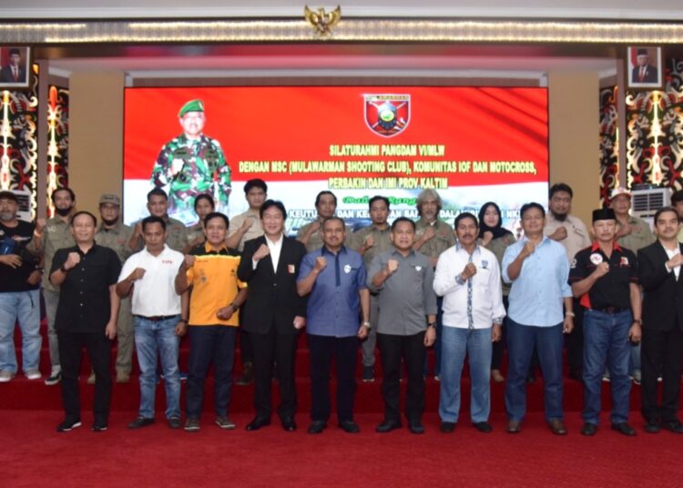 HARI PERTAMA DINAS, PANGDAM GELAR SILATURAHMI