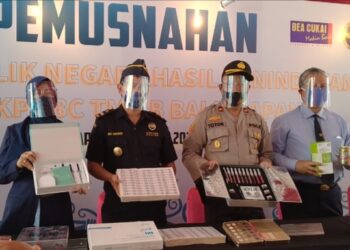 BEA CUKAI MUSNAHKAN BARANG ILEGAL SENILAI 2,6 M