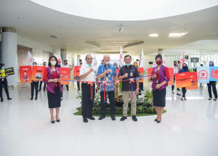 BANDARA SAMS BERSAMA LION AIR BUKA RUTE PENERBANGAN BARU