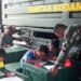 MANFAATKAN GARASI TRUK, SATGAS PAMTAS YONIF 623/ BWU AJAR ANAK-ANAK NUNUKAN