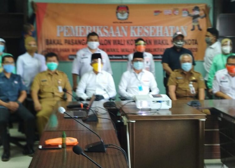 MELAJU SENDIRIAN, PASANGAN RT JALANI TES KESEHATAN DI RSKD