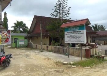 6 SANTRI PONPES SYECH MUHAMMAD ARSYAD AL BANJARI DIPULANGKAN, KARENA TERKONFIRMASI POSITIF COVID 19
