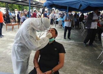 300 PEGAWAI DINAS SOSIAL PROVINSI KALTIM IKUT TEST SWAB