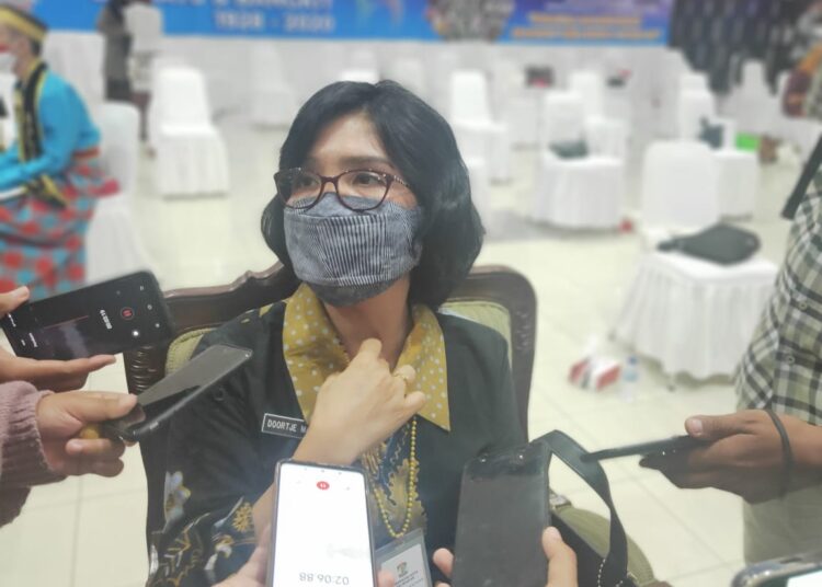 DISPORAPAR “SWEEPING” PENGUNJUNG SAAT LIBUR BERSAMA