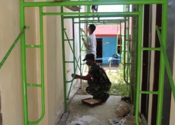 Satgas TMMD Ke – 109,Cat Dinding Gereja GPSDI.