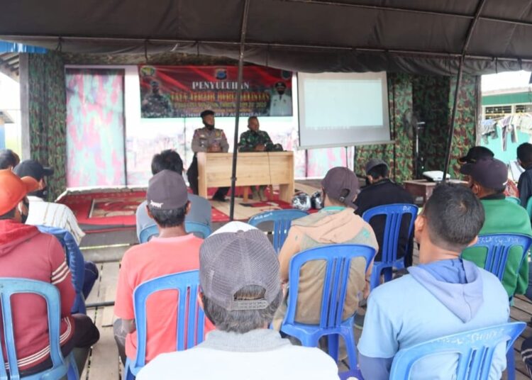 Satgas TMMD Ke 109 Kodim 1001/Amuntai Gandeng Polres HSU, Sosialisasikan Keselamatan Tata Tertib Lalu Lintas