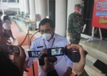 WALIKOTA IZINKAN BIOSKOP BUKA