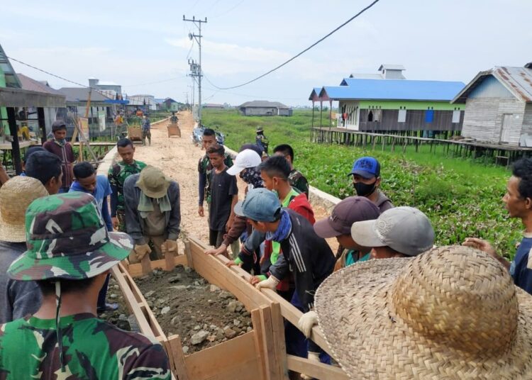 Pembangunan Jalan oleh TMMD Kodim 1001/Amuntai Capai 80%