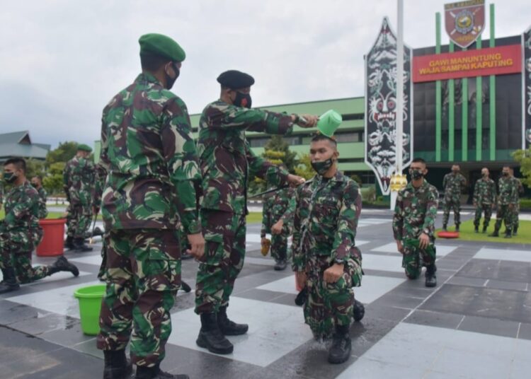 TRADISI KORPS PENERIMAAN PERWIRA REMAJA KODAM VI/MULWARMAN