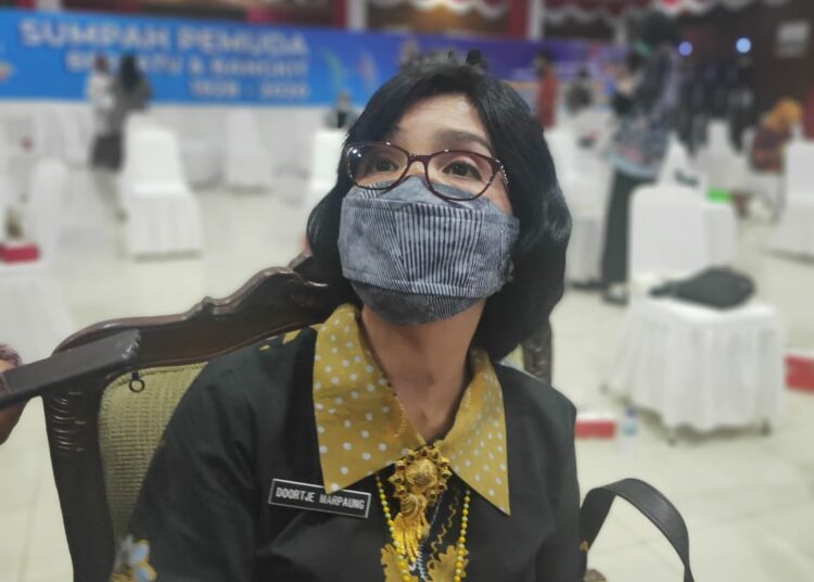 PEMERINTAH BATASI WISATAWAN HANYA 50%