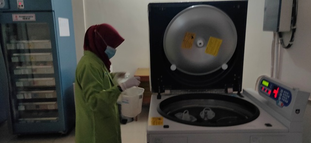 PERJUANGAN PMI PENUHI STOK DARAH DI TENGAH PANDEMI