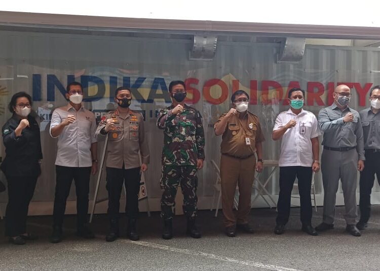 INDIKA SOLIDARITY DIRIKAN SWAB TEST DRIVE THRU DI TERMINAL LAMA BANDARA SAMS