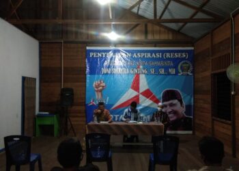 JONI SINATRA GINTING RESES DI KELURAHAN LEMPAKE, WARGA MINTA PERBAIKAN JALAN HINGGA ALAT MENJAHIT