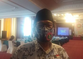 PGRI MINTA PEMERINTAH SELAMATKAN GURU