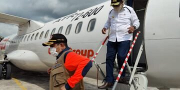 KEPALA BNPB TINJAU KORBAN LETUSAN GUNUNG ILI LEWOTOLOK