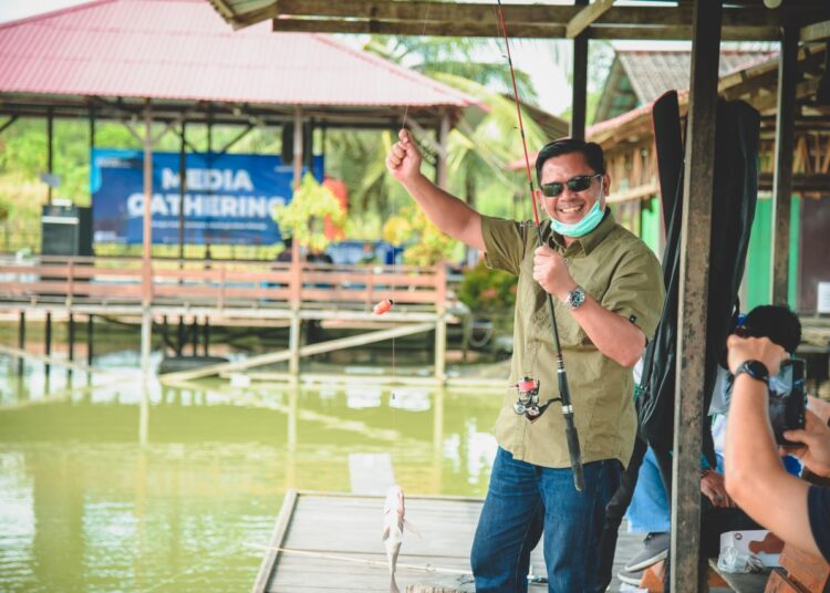 PATUHI PROKES, AP I BANDARA SAMS GELAR MEDIA GATHERING