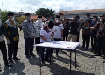 IKRAR DAN DOA PASLON KPU HARAPKAN PEMILIH MENINGKAT DI PILKADA