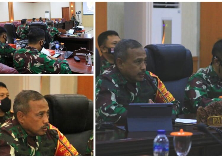 PANGDAM VI/MLW IKUTI VICON RAKOR KESIAPAN PEMUNGUTAN SUARA PILKADA BERSAMA MENDAGRI