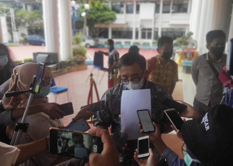 TUNGGU DPRD, BALIKPAPAN SUMBANG 2 MILIAR 