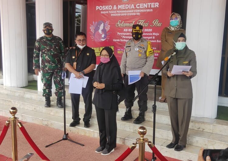 USIA MUDA RAWAN COVID-19