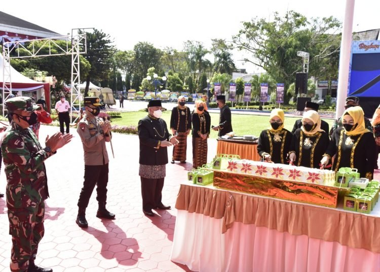 KASDAM VI/MLW HADIRI SYUKURAN HUT BALIKPAPAN KE-124