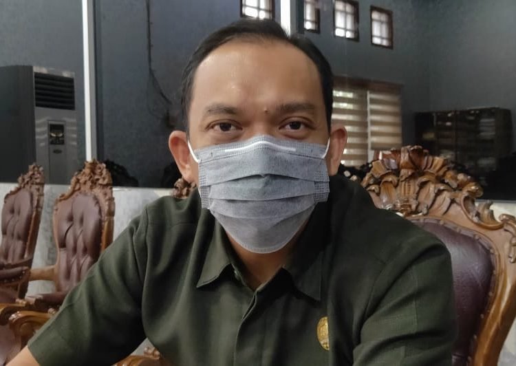 DPRD USULKAN REALISASI SUBSIDI SISWA SWASTA