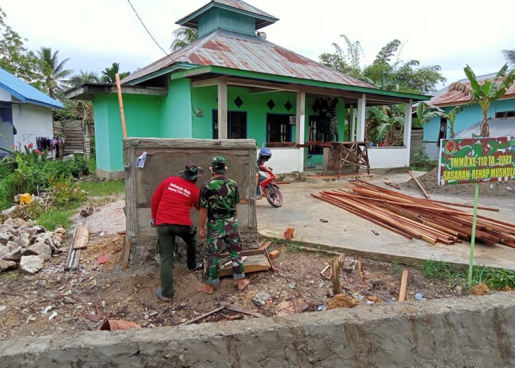 SATGAS TMMD PERCANTIK PAPAN NAMA MUSHOLLA