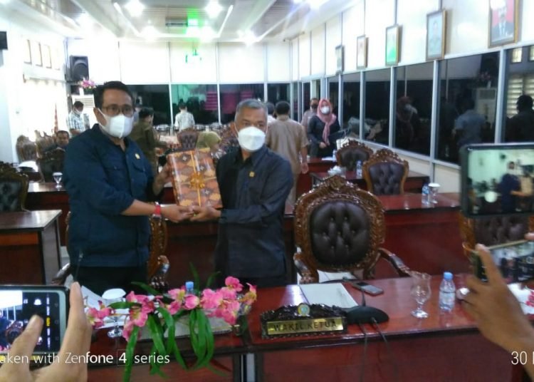 DEWAN MINTA RS DI TIAP KECAMATAN
