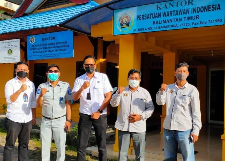 EDUKASI WARGA, JASA RAHARJA GANDENG PWI