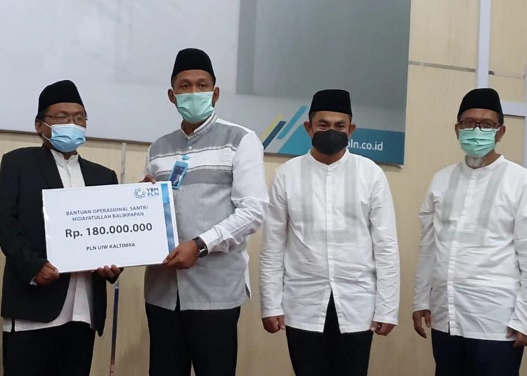 RAMADHAN INI, PLN RESMIKAN LISTRIK DI 20 DESA